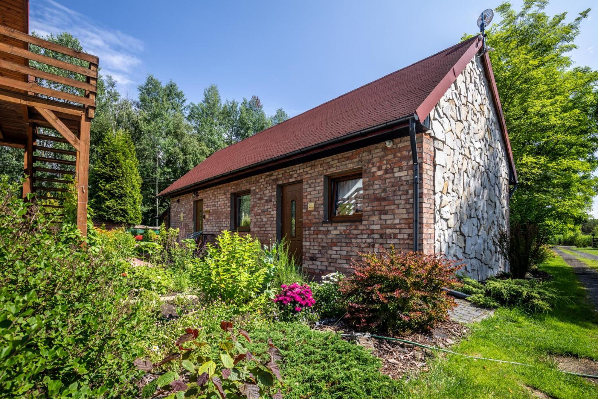 Siedlisko Kępina Zdrój Ostrow (Myszkow) Exterior foto