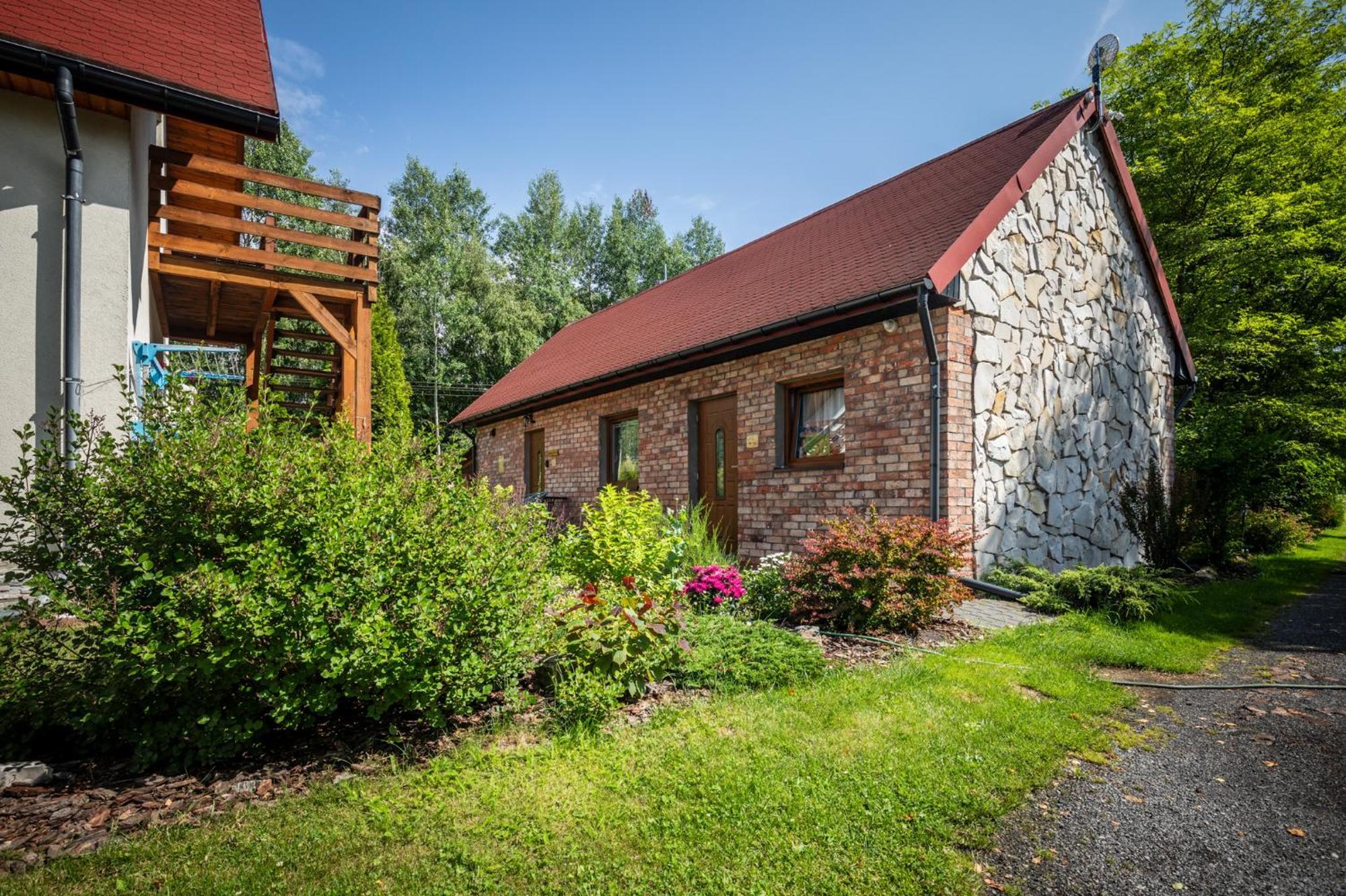 Siedlisko Kępina Zdrój Ostrow (Myszkow) Exterior foto
